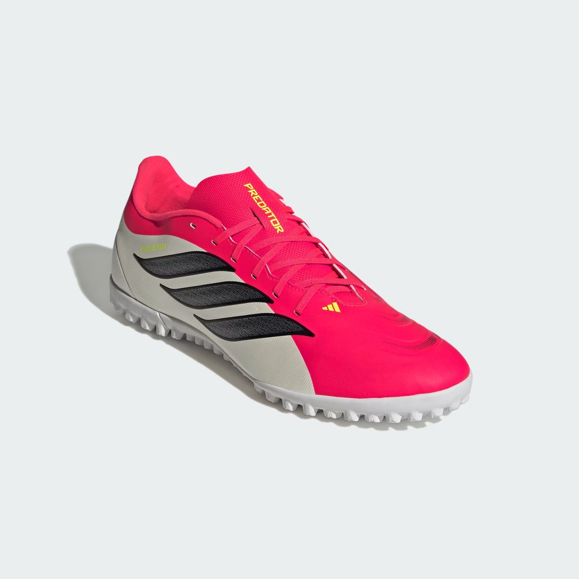 Botines Predator para Pasto Artificial - Imagen 3